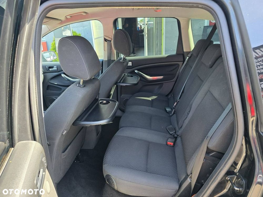 Ford C-MAX 1.8 Titanium - 25