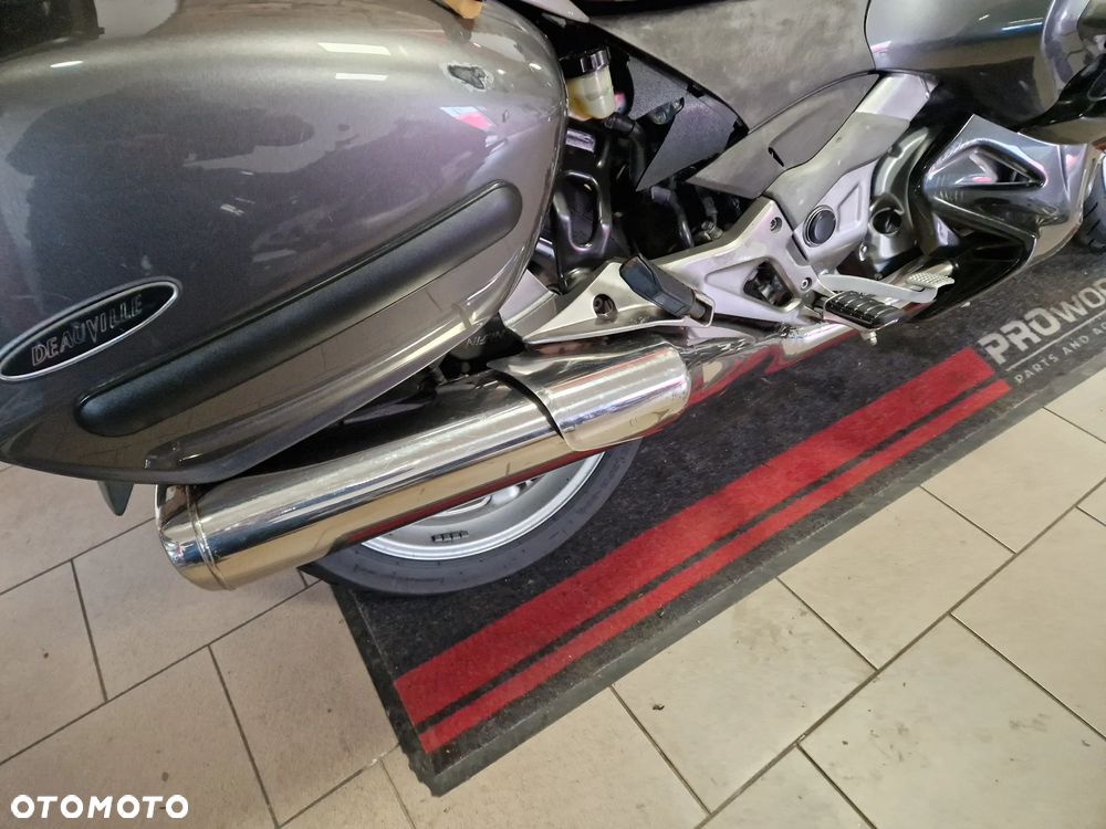 Honda Deauville - 26