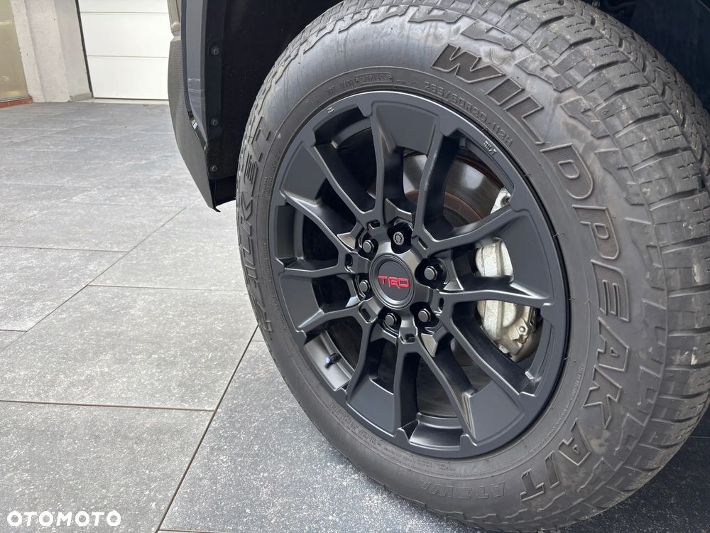 Toyota Tundra - 8