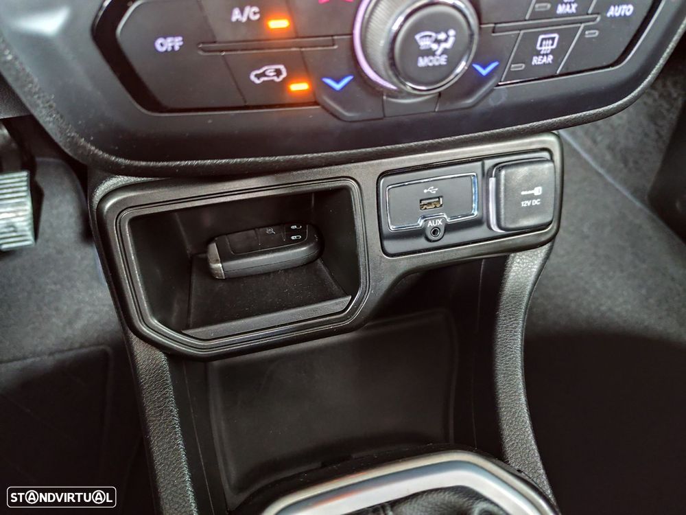 Jeep Renegade 1.6 MJD Limited - 26