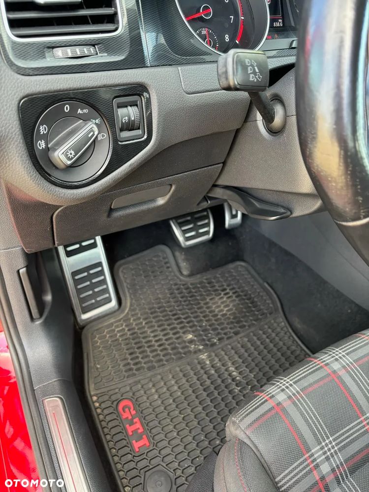 Volkswagen Golf GTI BlueMotion Technology DSG - 9