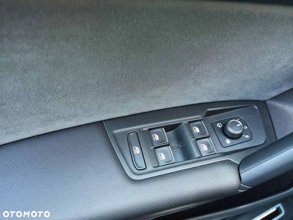 Volkswagen Tiguan - 20