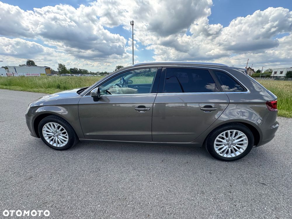 Audi A3 Sportback - 6