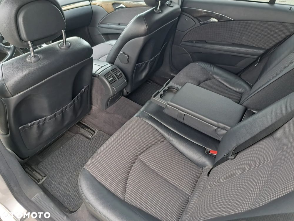 Mercedes-Benz Klasa E - 12