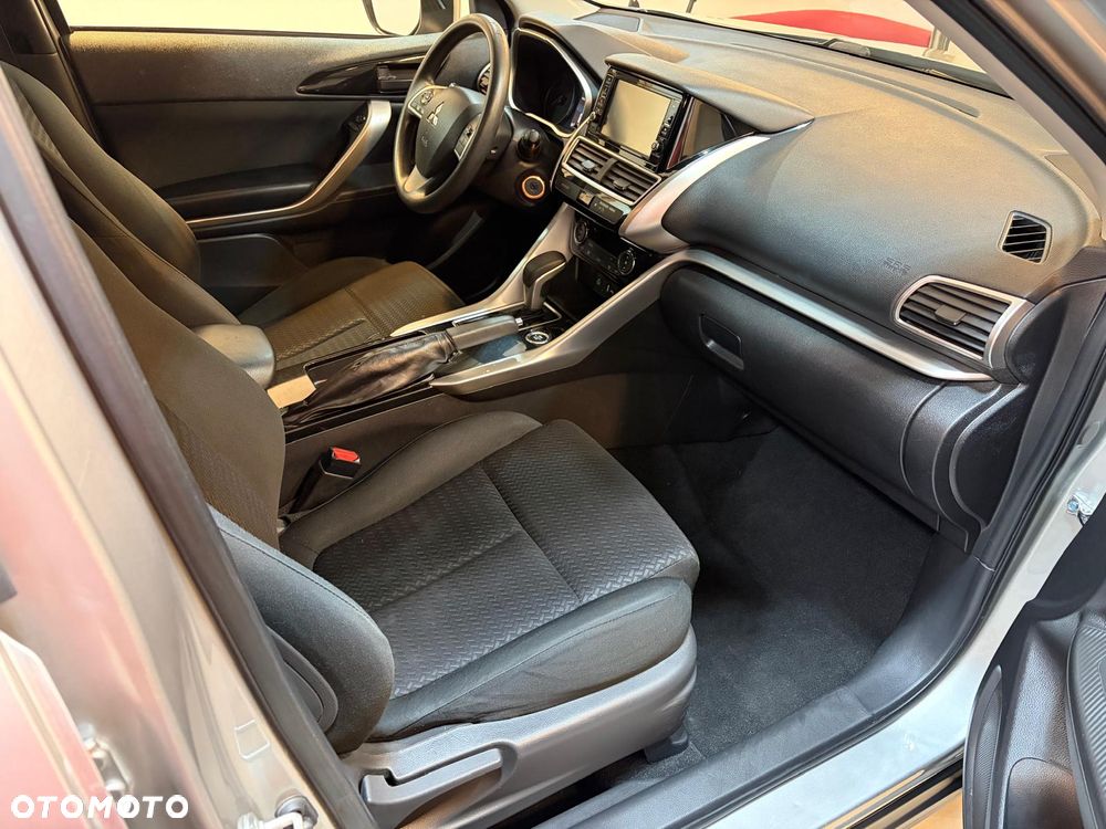 Mitsubishi Eclipse Cross - 5