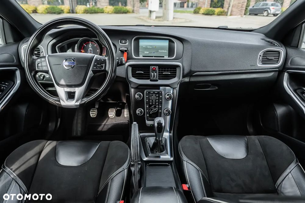 Volvo V40 D2 RDesign - 19