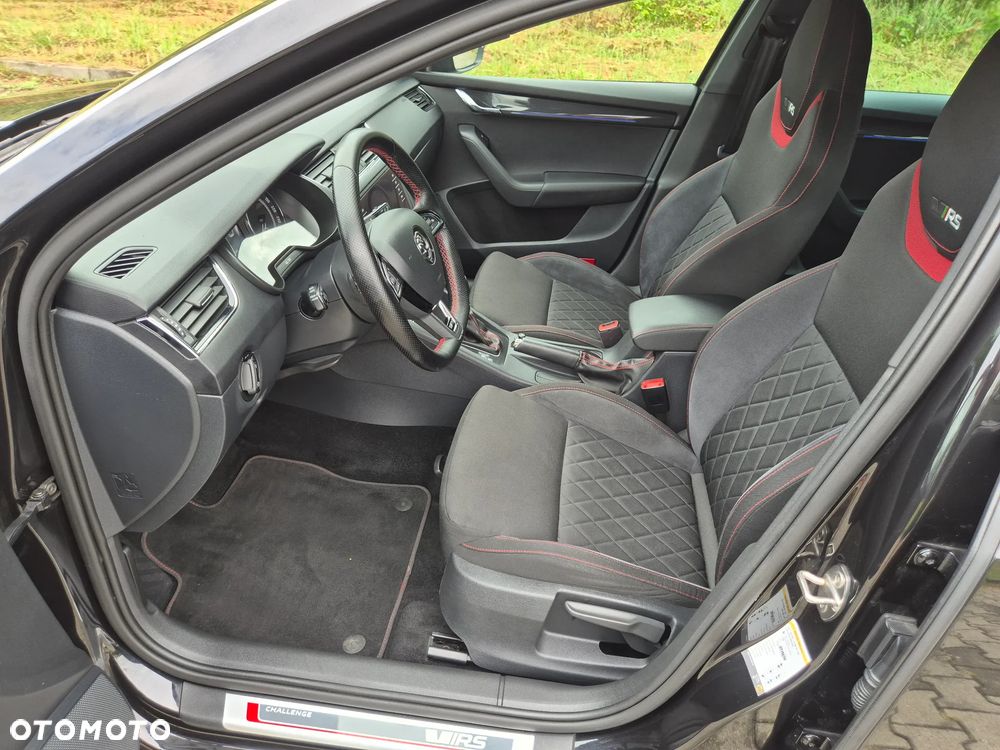Skoda Octavia 2.0 TSI DSG RS 230 - 28