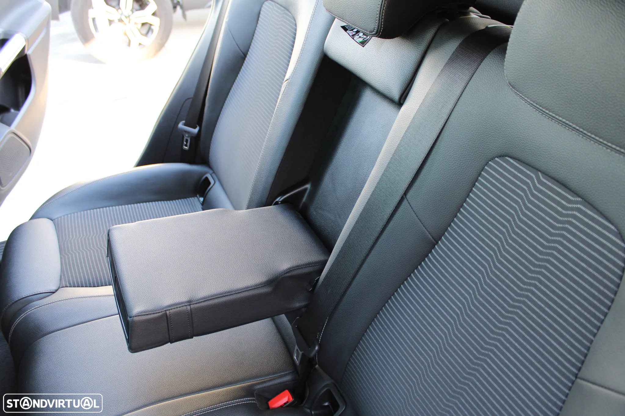 Mercedes-Benz B 180 d Progressive Aut. - 52