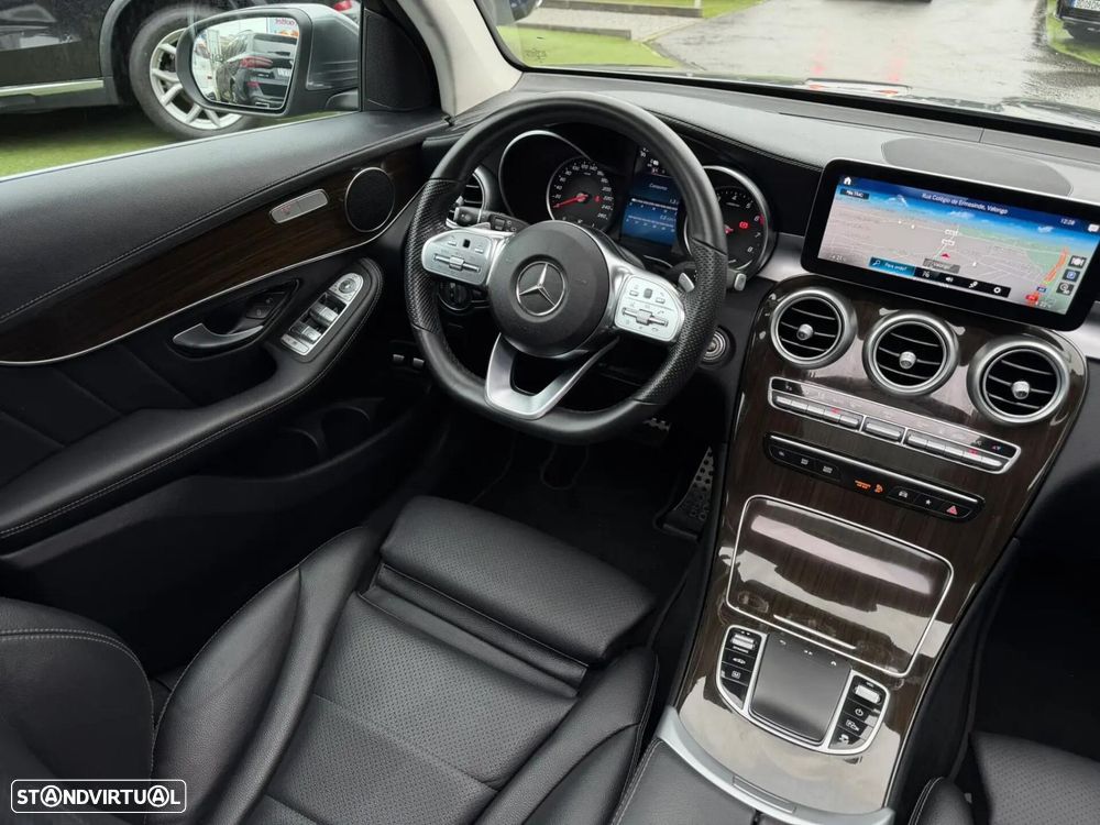 Mercedes-Benz GLC 300 e 4Matic - 27