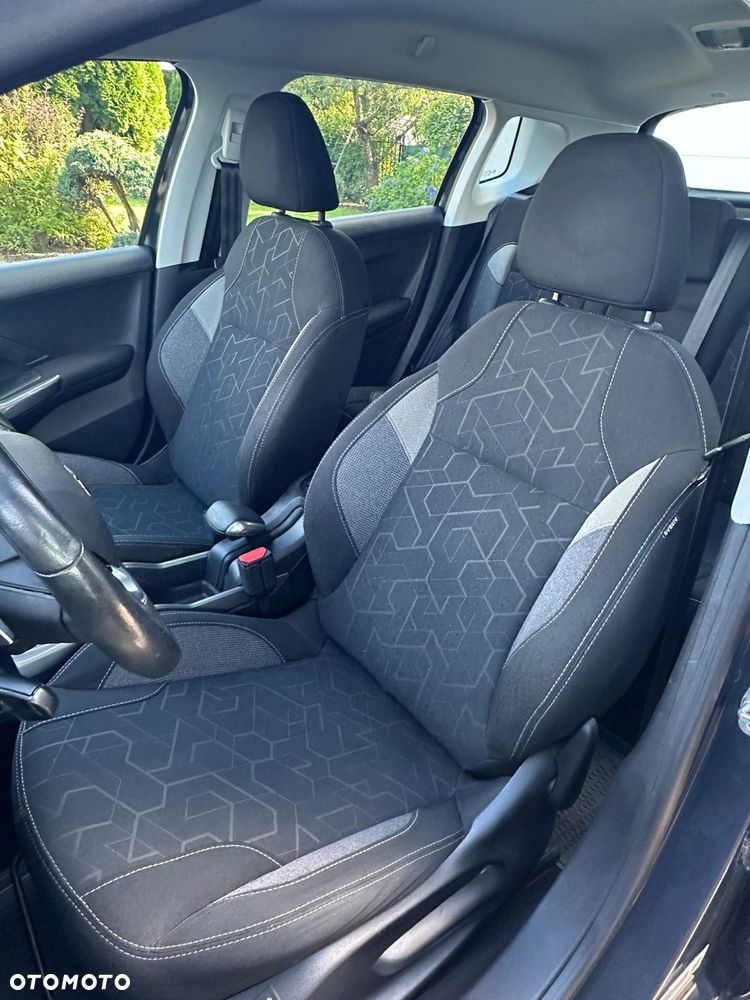 Peugeot 2008 82 e-VTI ETG5 Active - 15