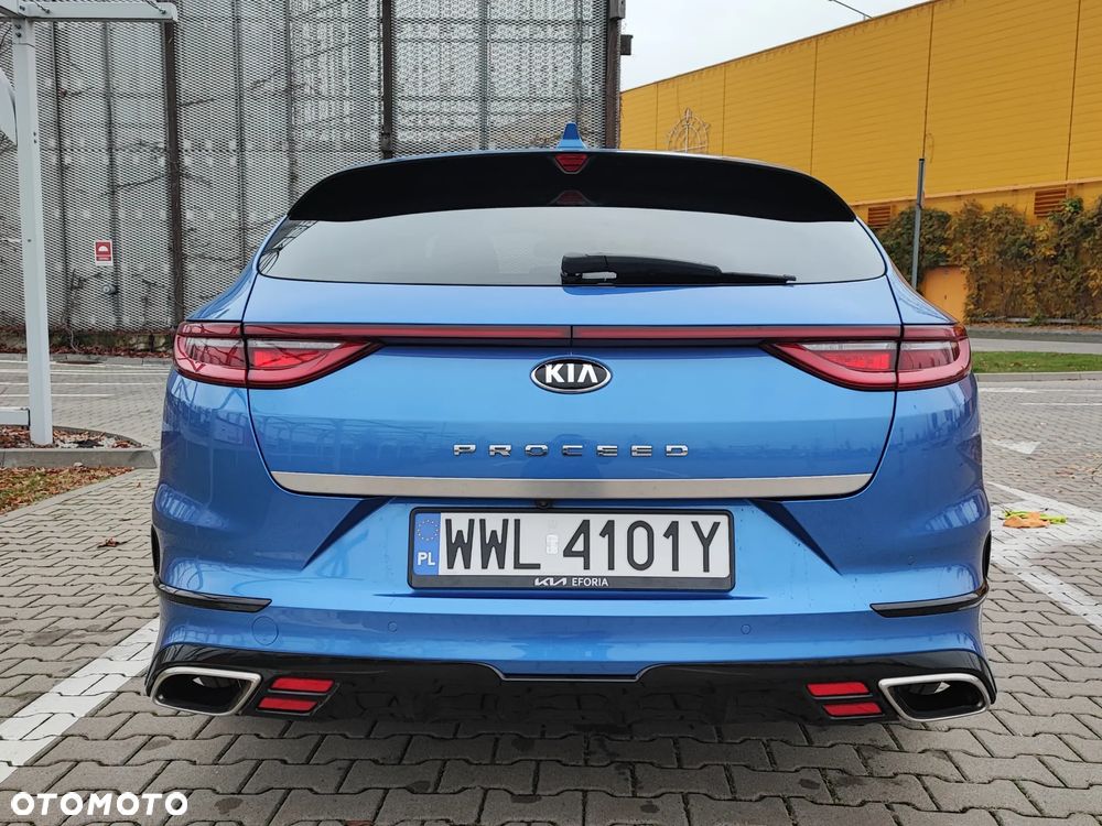 Kia ProCeed 1.6 T-GDI GT DCT - 9
