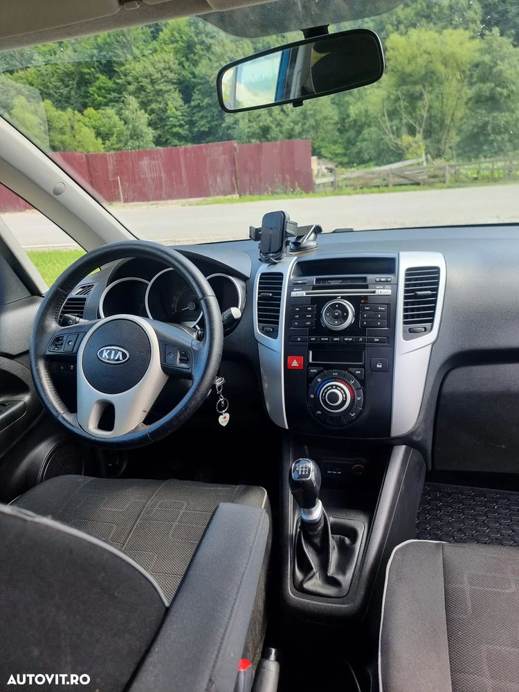 Kia Venga - 3