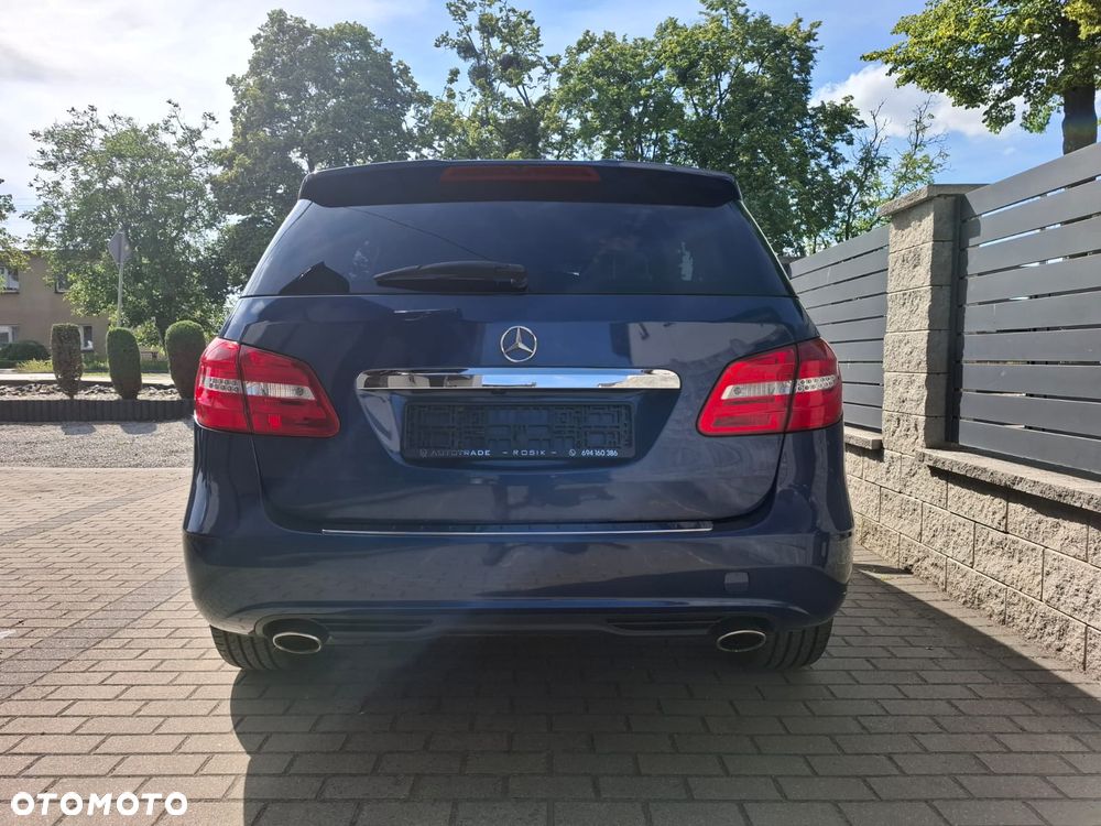 Mercedes-Benz Klasa B 180 CDI (BlueEFFICIENCY) - 8