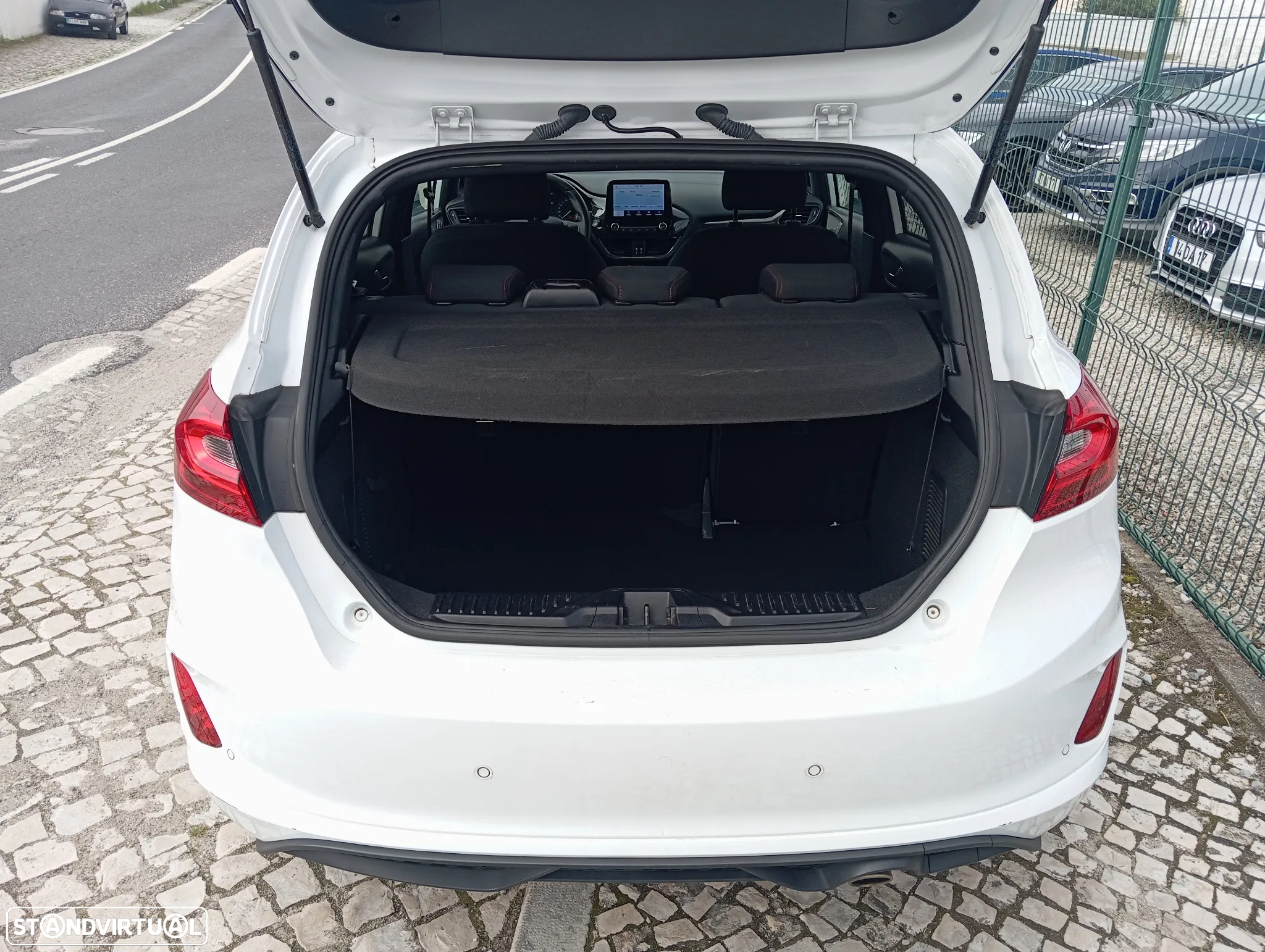 Ford Fiesta 1.0 EcoBoost ST-Line - 21