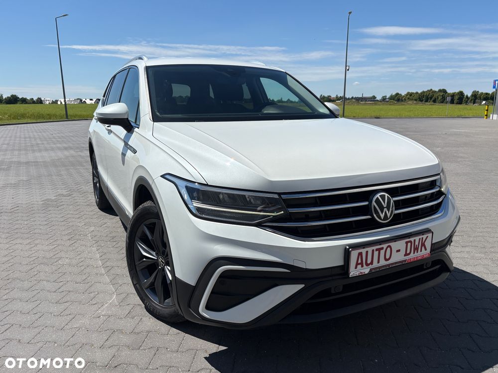 Volkswagen Tiguan Allspace 2.0 TDI SCR Comfortline - 16