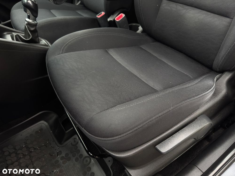 Hyundai ix20 1.4 Comfort - 11