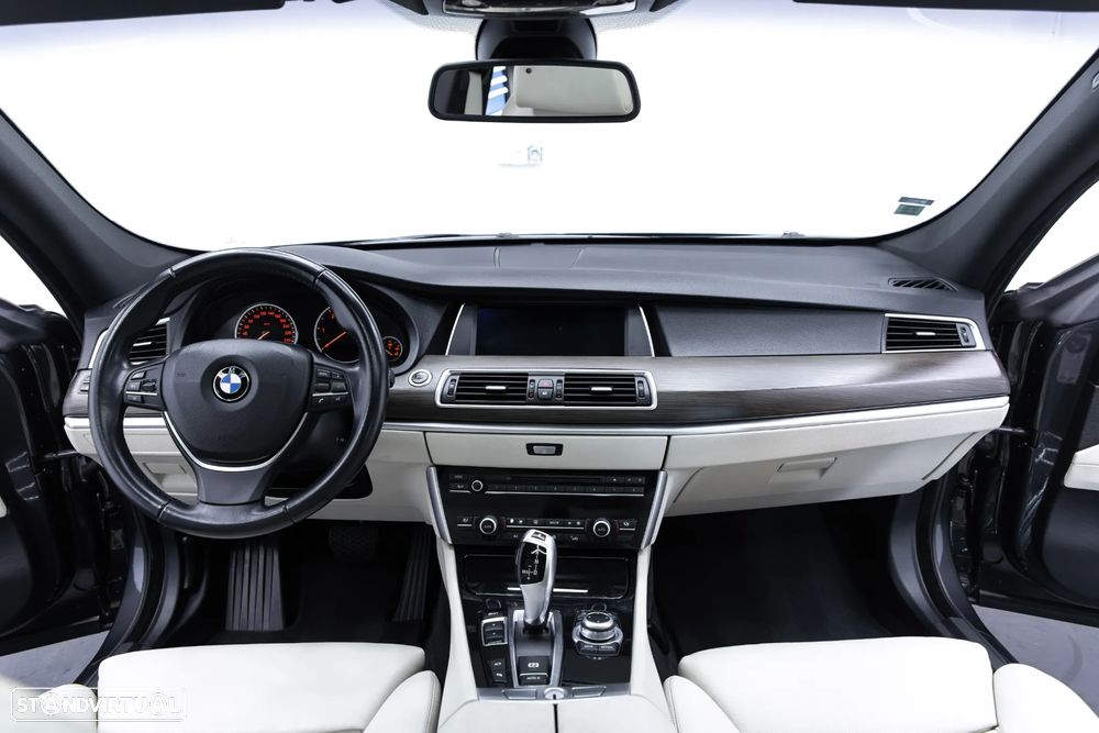 BMW 535 Gran Turismo - 27