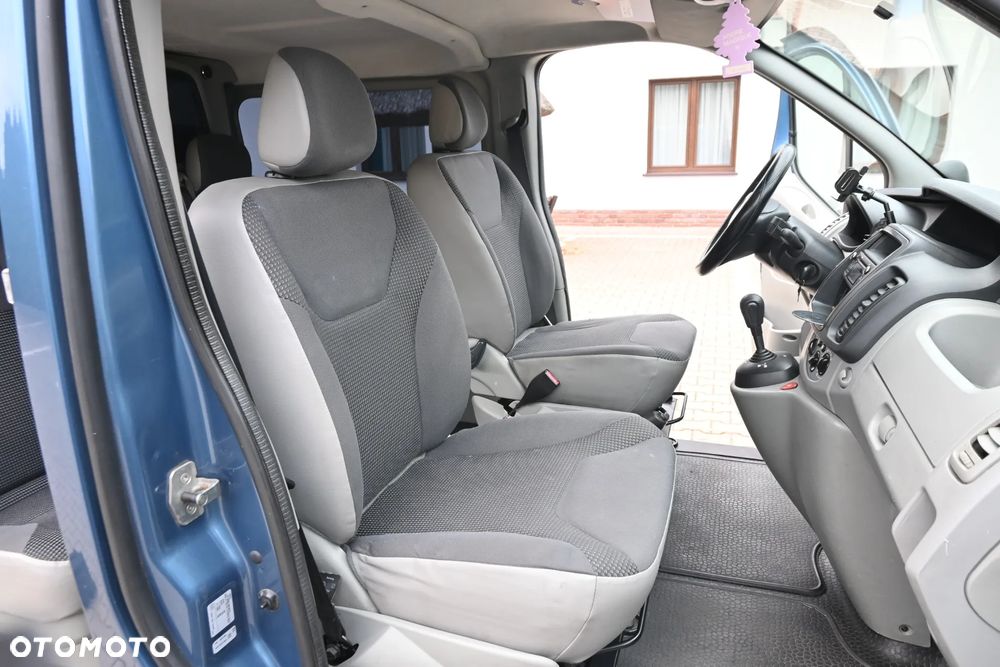 Opel VIVARO - 25