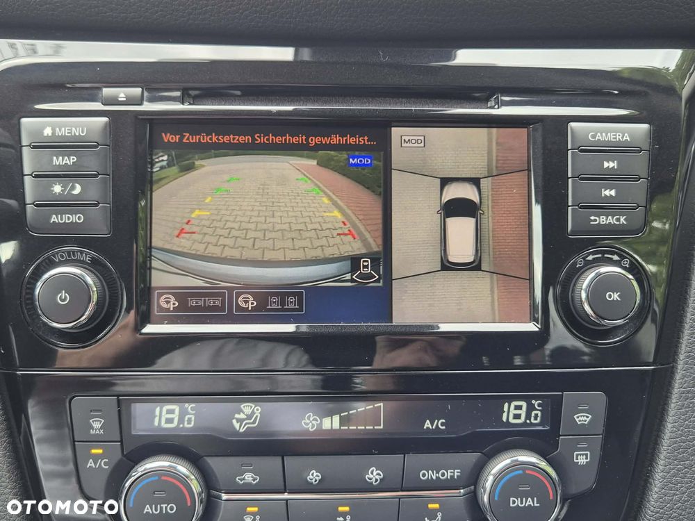 Nissan Qashqai 1.3 DIG-T N-Connecta - 27