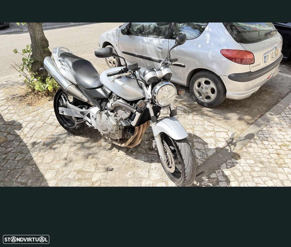 Honda Hornet - 6