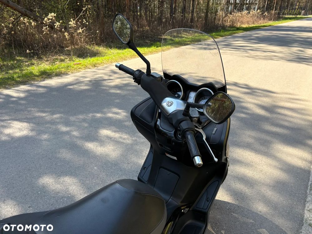 Yamaha X-max - 16