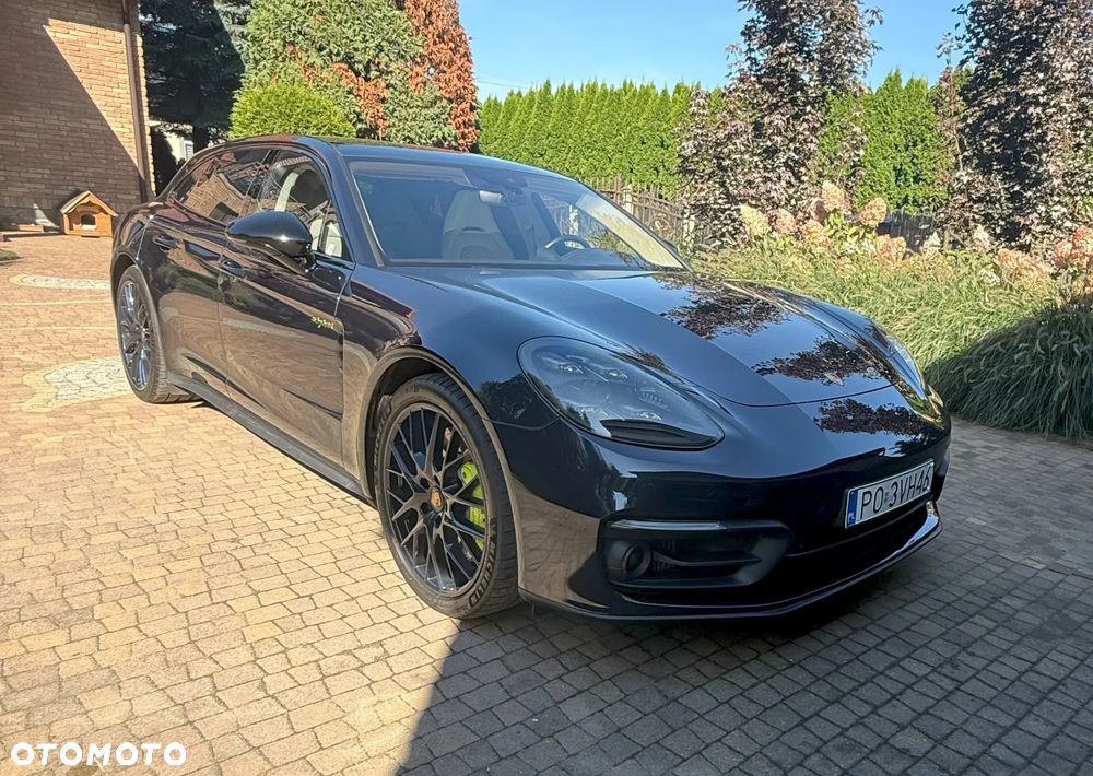 Porsche Panamera 4S E-Hybrid - 1