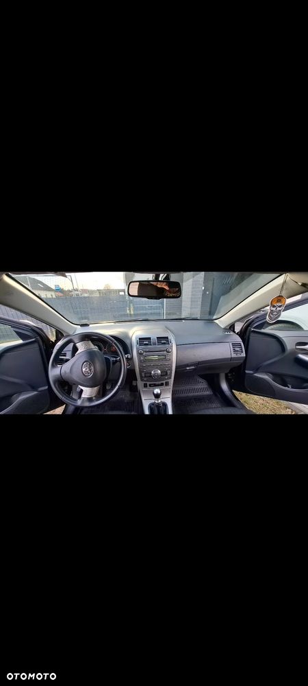 Toyota Corolla 2.0 D-4D Prestige - 6