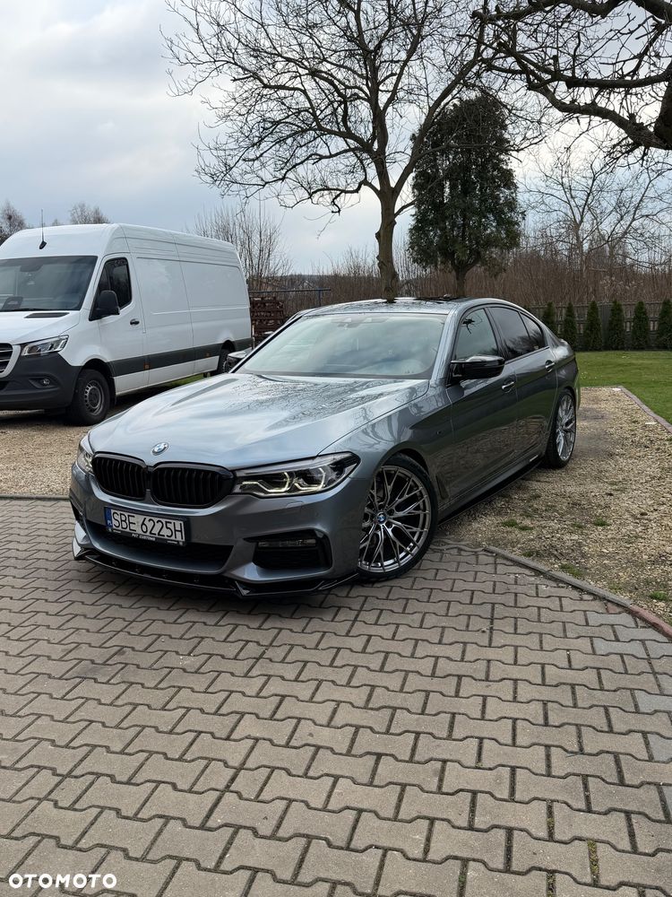 BMW Seria 5 520d M Sport - 2