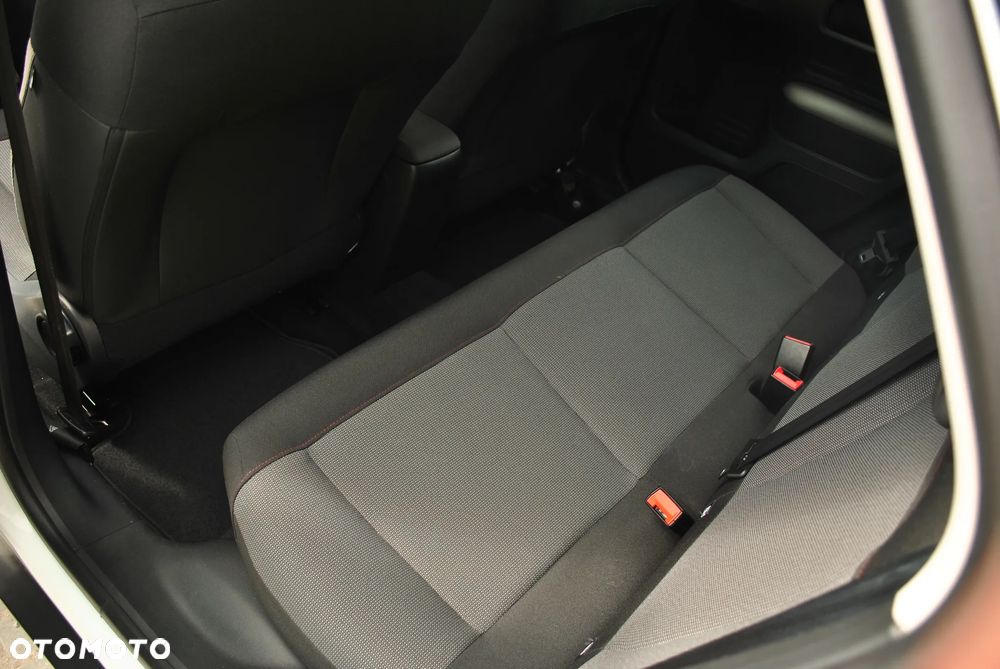 Citroën C4 Cactus - 12