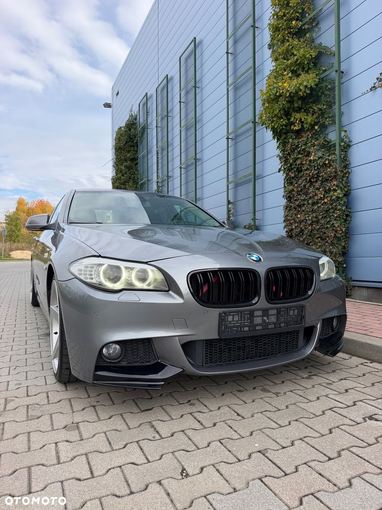 BMW Seria 5 523i - 9