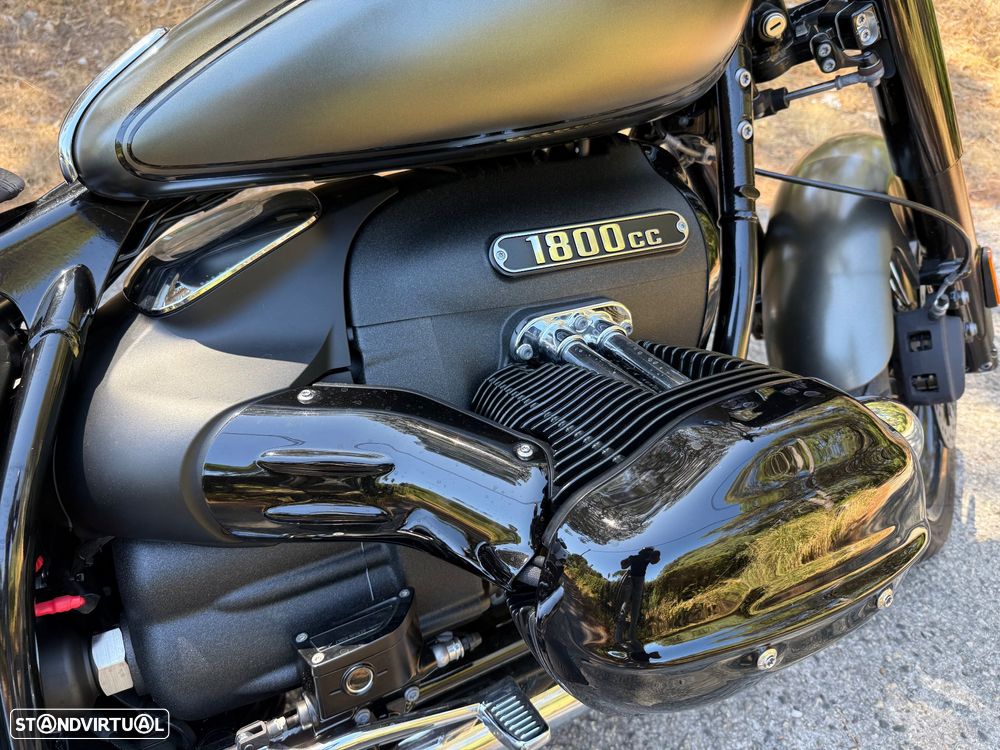 BMW R 18 - 30