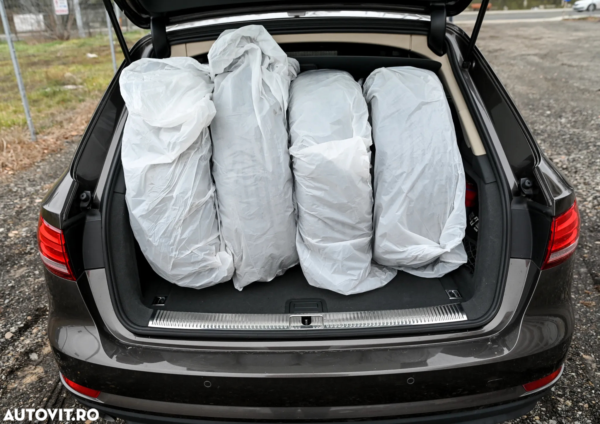 Audi A4 2.0 TDI ultra S tronic Design - 19