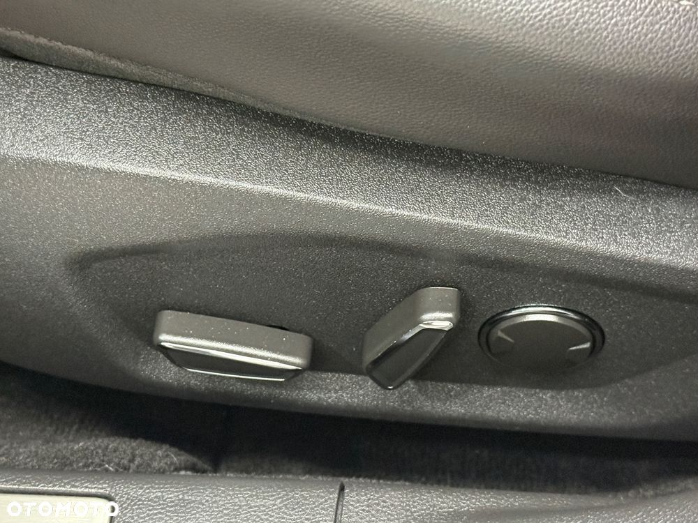 Ford Mondeo 2.0 TDCi STart-Stopp PowerShift-Aut Titanium - 18