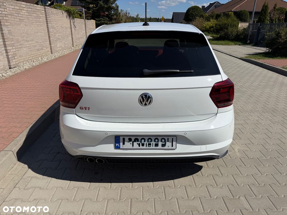 Volkswagen Polo 2.0 TSI DSG GTI - 4