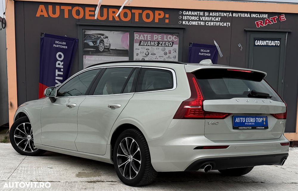 Volvo V60 B4 D Geartronic Momentum Pro - 11