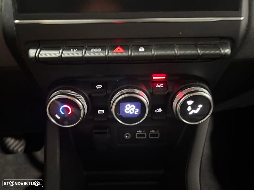 Renault Clio 1.6 E-Tech Full Hybrid Techno - 13
