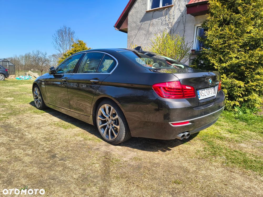 BMW Seria 5 528i Modern Line - 6