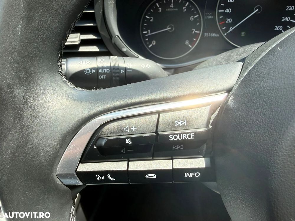 Mazda 3 e-Skyactiv G150 MHEV Exclusive-Line - 12