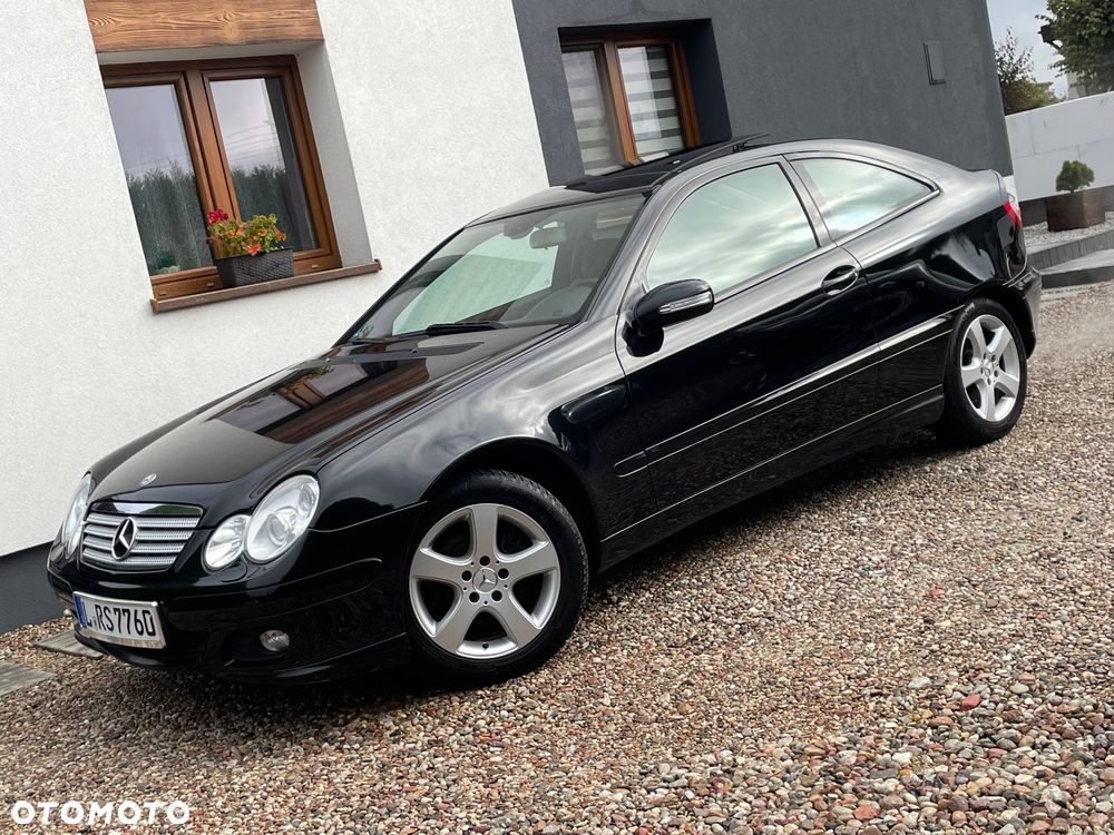 Mercedes-Benz Klasa C 180 Kompressor Sportcoupe - 3