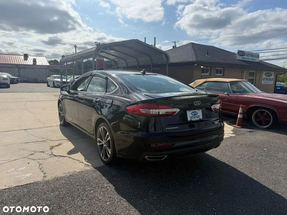 Ford Fusion 2.0 EcoBoost Titanium - 3