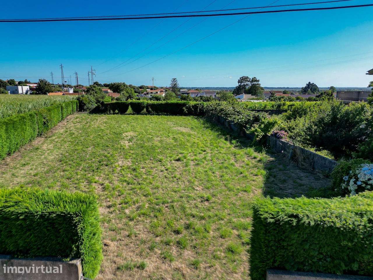 Terreno com 1.290m2 para construção de Moradia  até 774m2, em Salreu - Grande imagem: 3/41