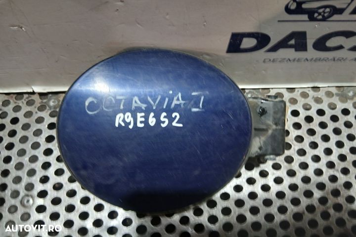 Usita rezervor 1U9010303J 1H0010092L 1U9010303J 1H0010092L Skoda Octa - 1
