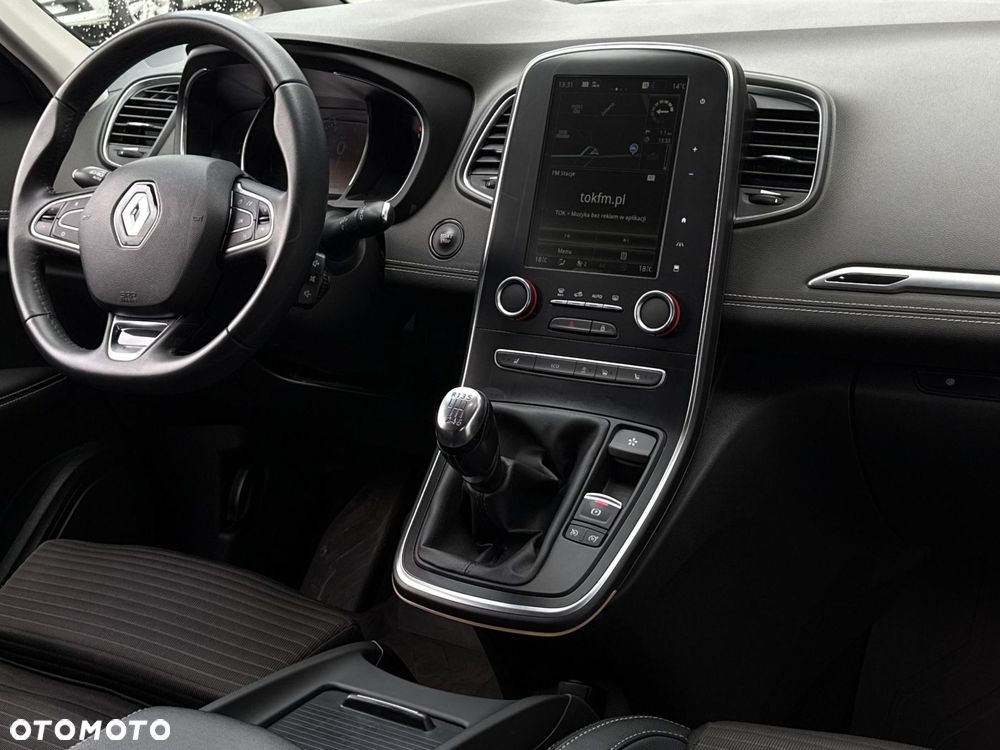 Renault Scenic 1.3 TCe FAP Intens - 10