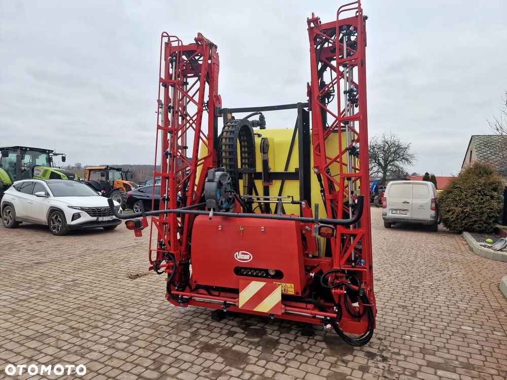 Vicon iXter A12, 2017r, 18m, 1200L - 3