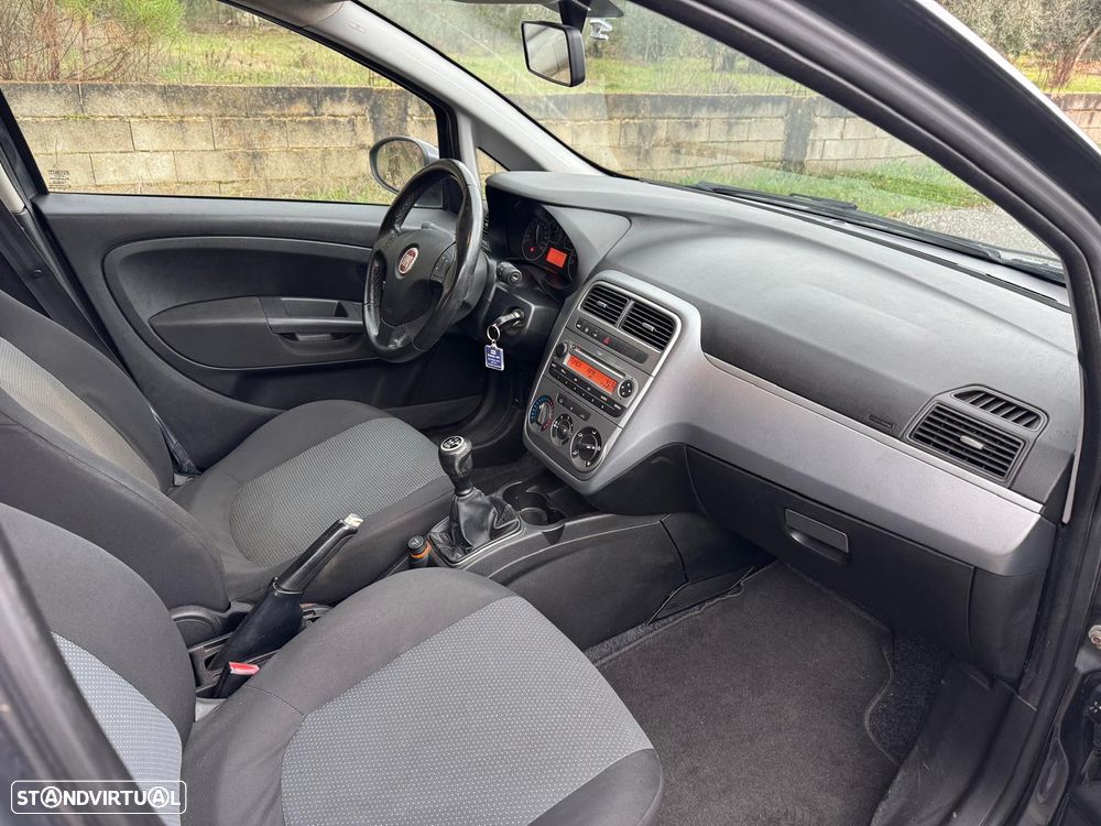 Fiat Punto - 6