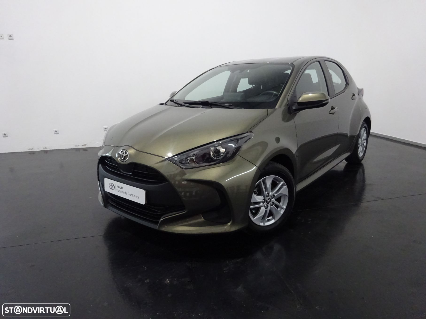 Toyota Yaris 1.0 VVT-i Comfort Plus - 1