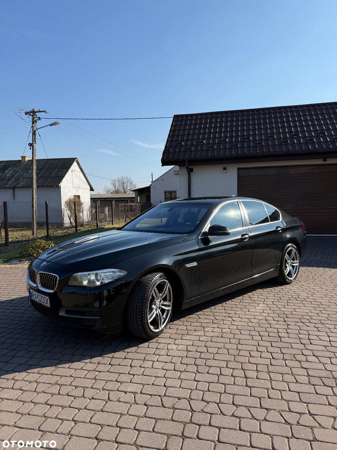 BMW Seria 5 520d xDrive - 4