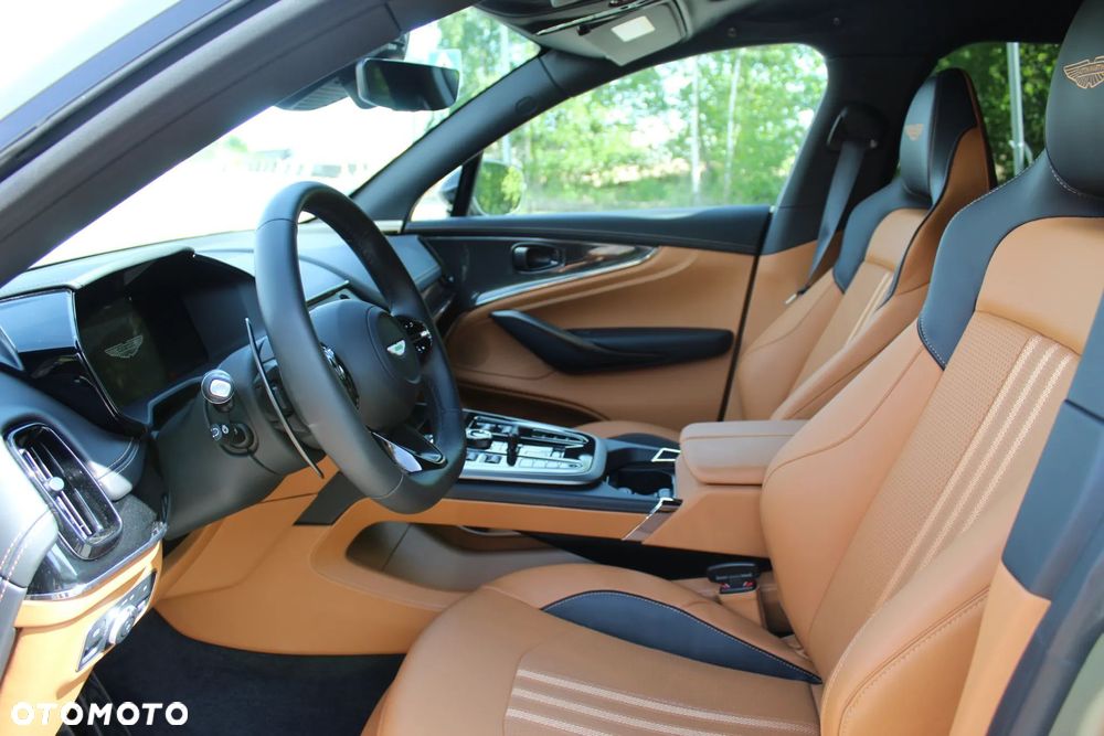 Aston Martin DBX707 - 19