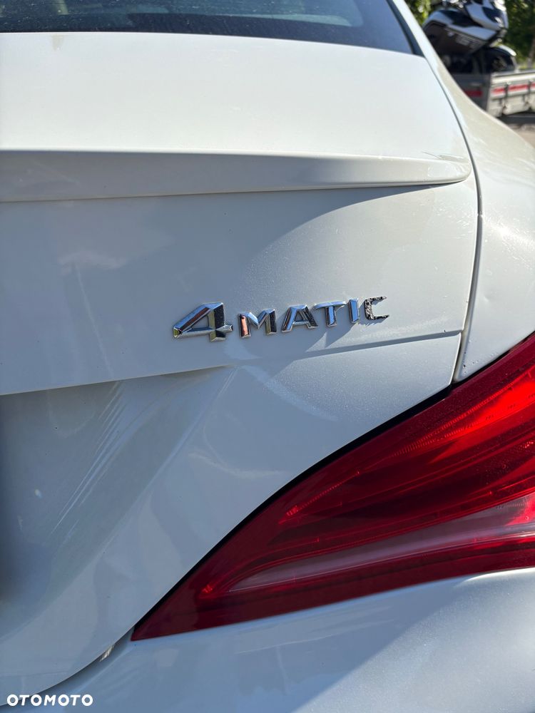 Mercedes-Benz CLA 250 4-Matic - 20
