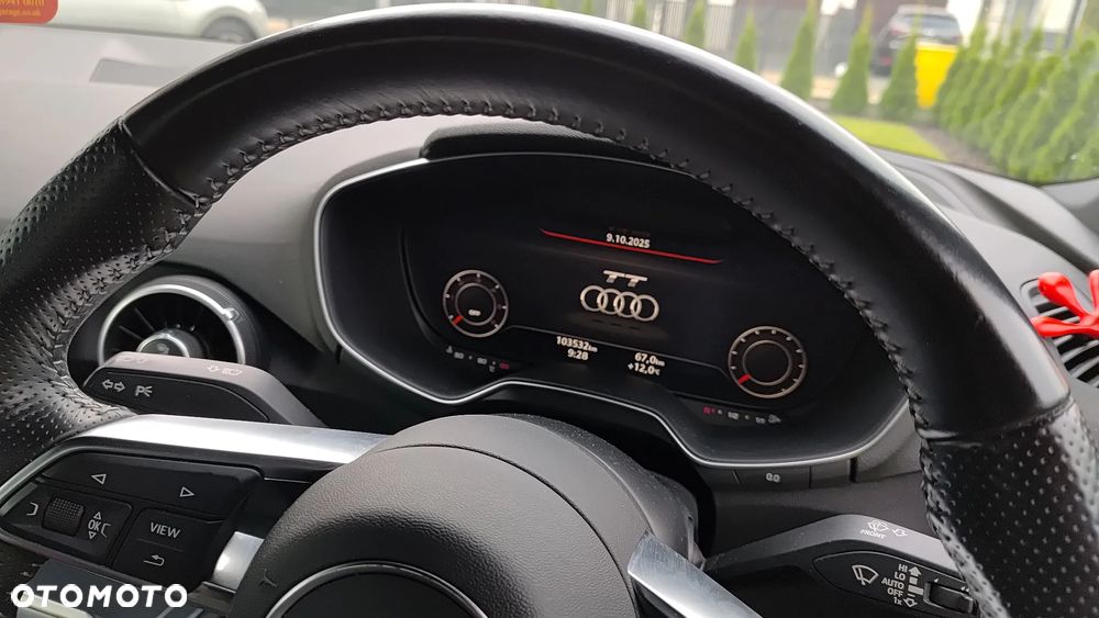 Audi TT Coupé - 22